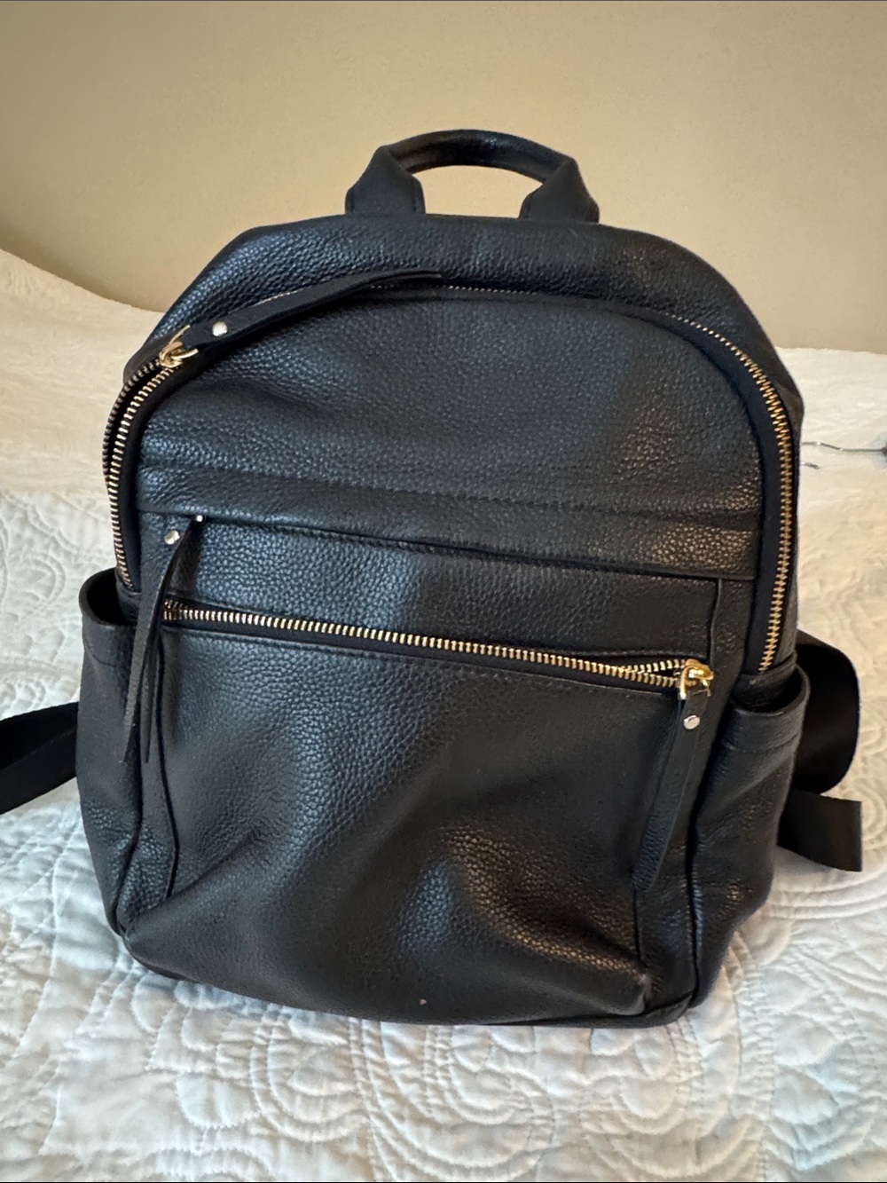 Kattee Black Leather Backpack/Purse with Gold Zippers
